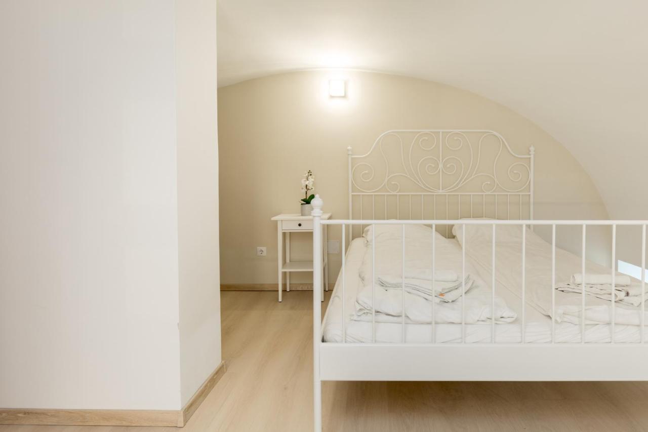 B17 Bajcsy Apartment بودابست المظهر الخارجي الصورة