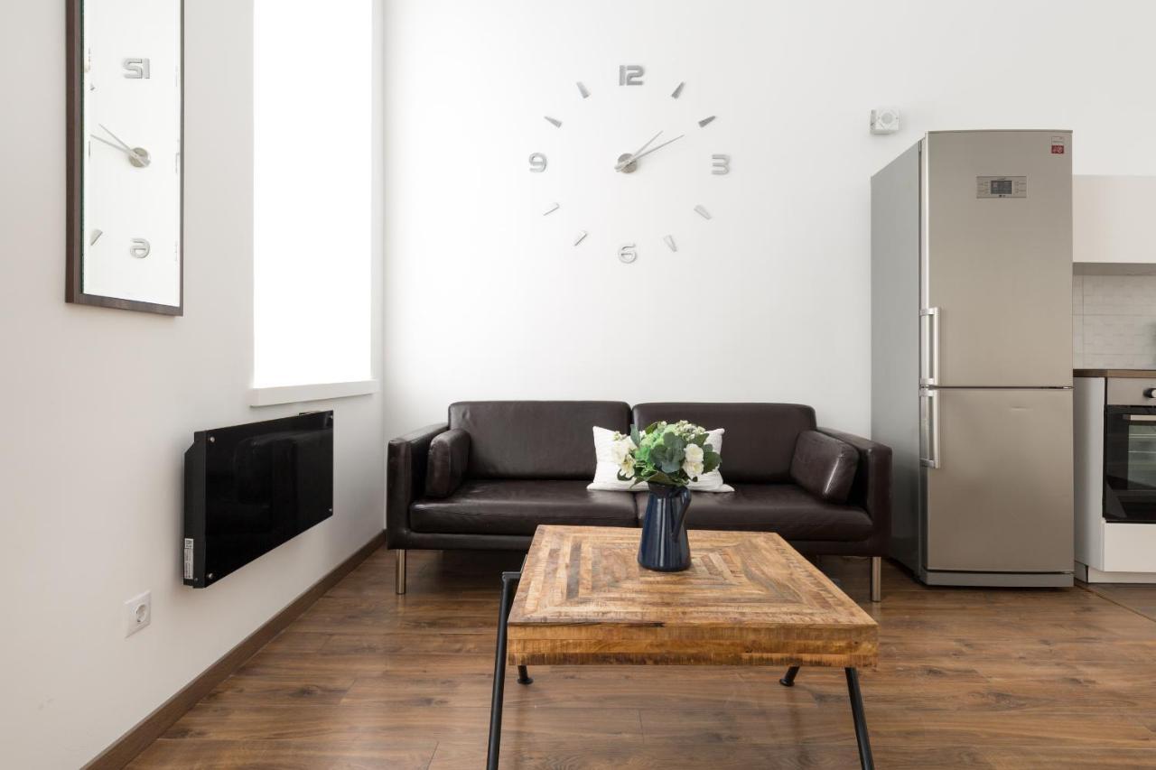 B17 Bajcsy Apartment بودابست المظهر الخارجي الصورة